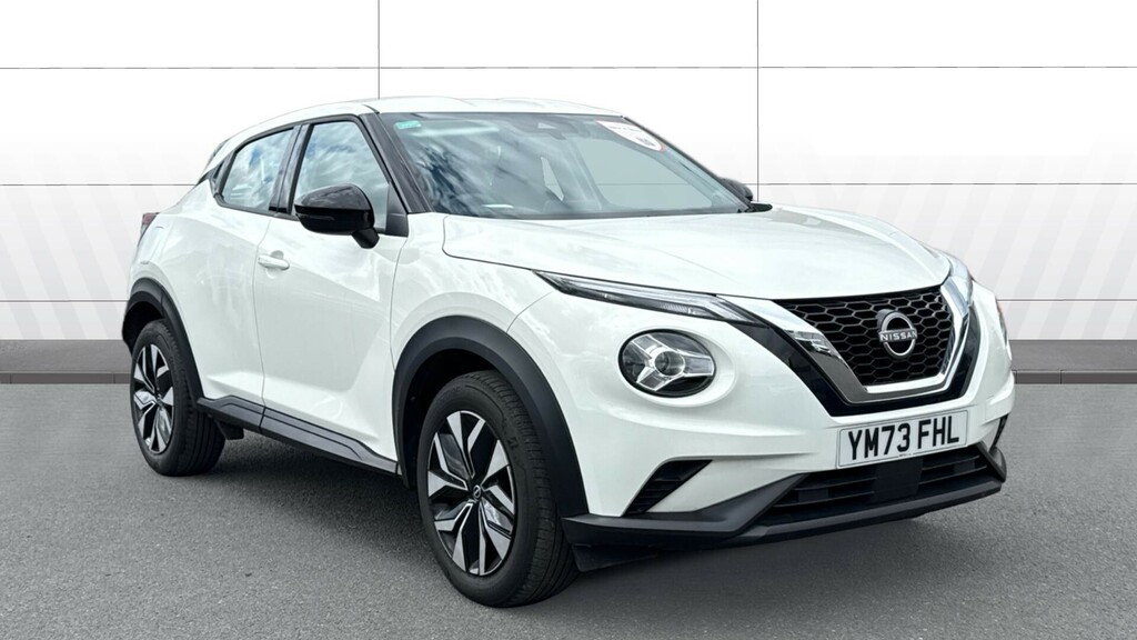 Nissan Juke Acenta White