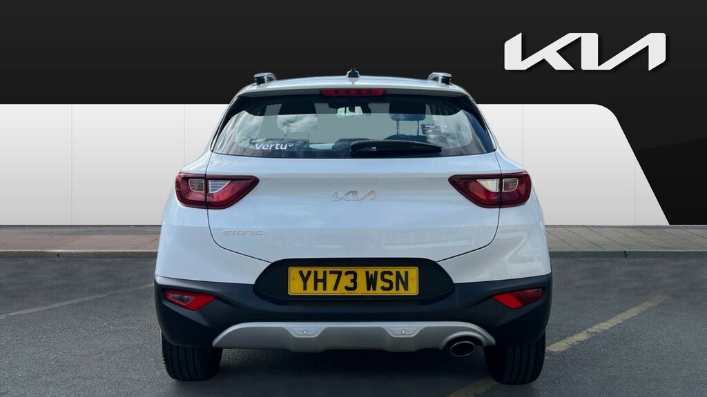 Kia Stonic 2 White #6