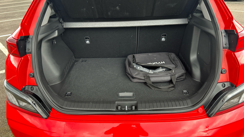 Hyundai Kona Ultimate Red #4