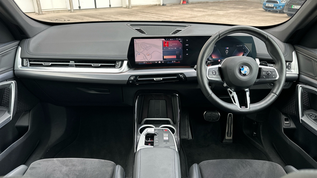 BMW X1 M Sport WD25KXL Black #4