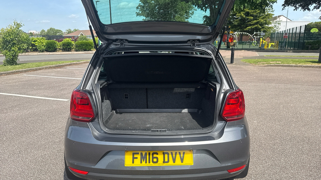Volkswagen Polo Match Grey #4
