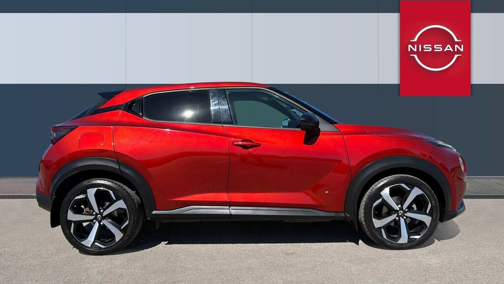 Nissan Juke Tekna FP72XBJ Red #5