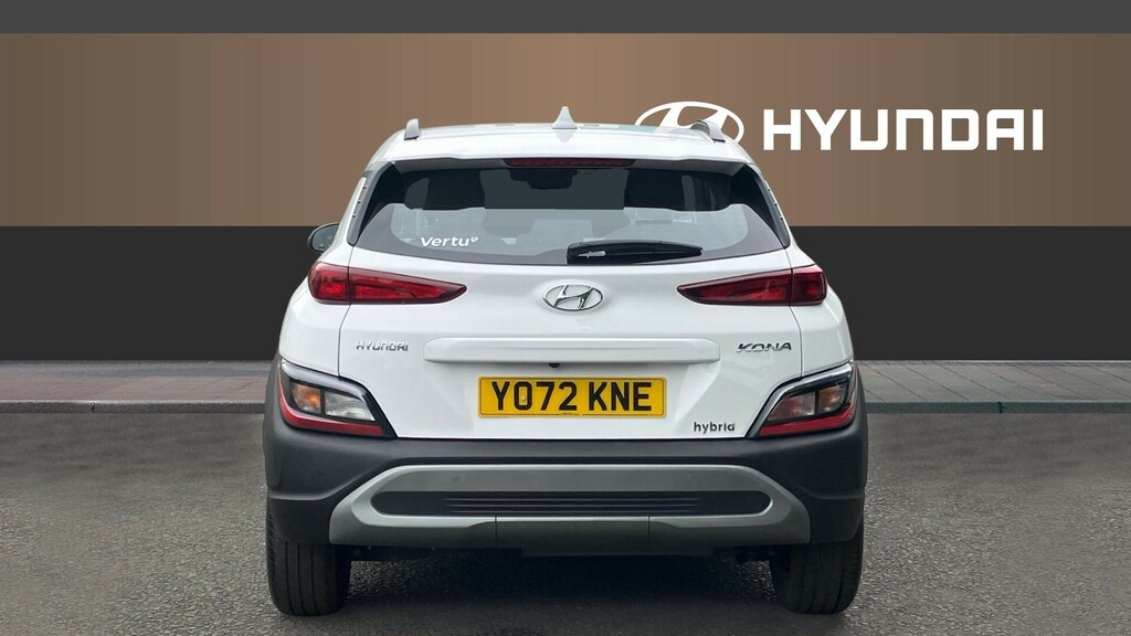 Hyundai Kona Se Connect YO72KNE White #6