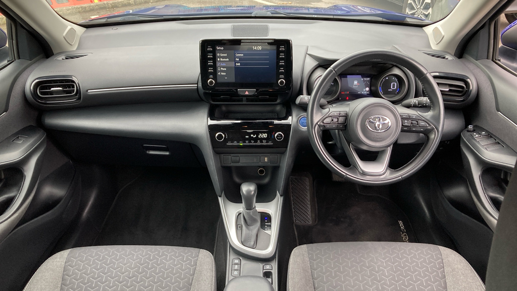 Toyota Yaris Cross Icon FL23DYV Blue #6