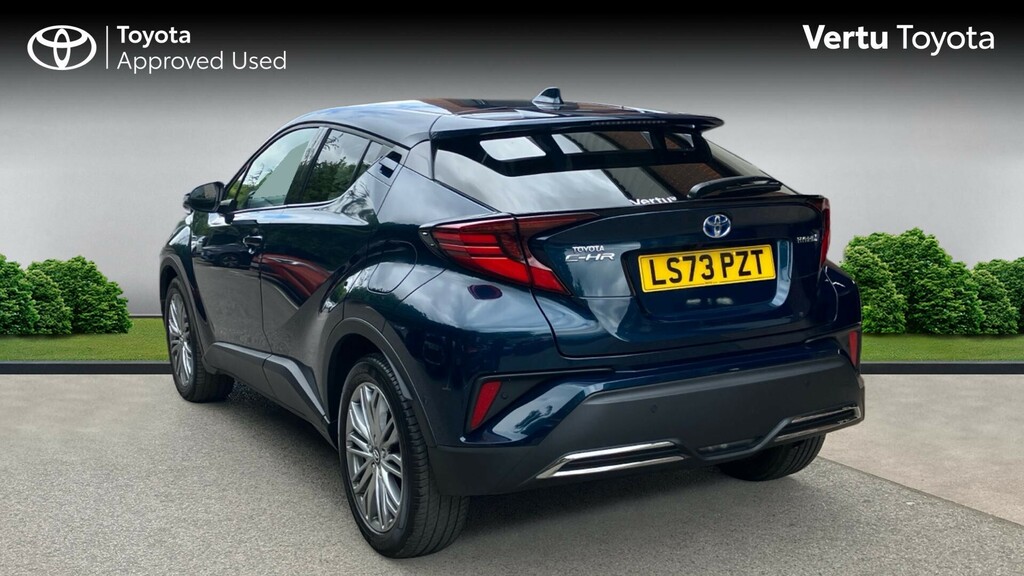 Toyota C-Hr Excel Blue #4