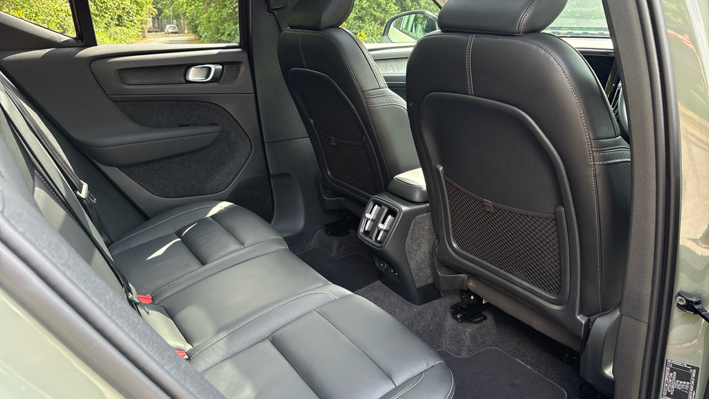 Volvo XC40 Ultra Green #6