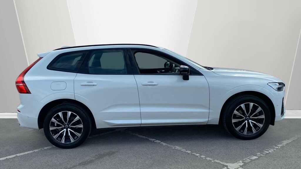 Volvo XC60 Plus White #3