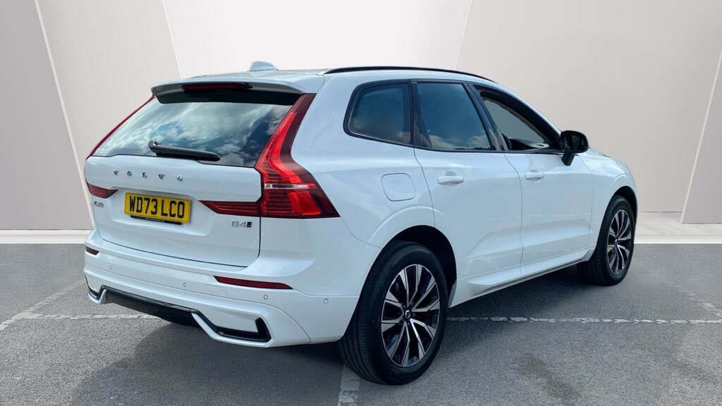 Volvo XC60 Plus White #2