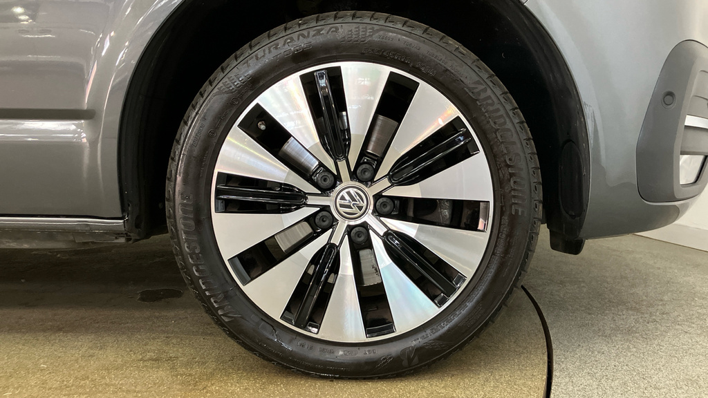 Volkswagen California Ocean WJ23PSX Grey #5