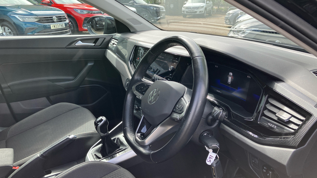 Volkswagen Taigo Life AV23JLX Black #6