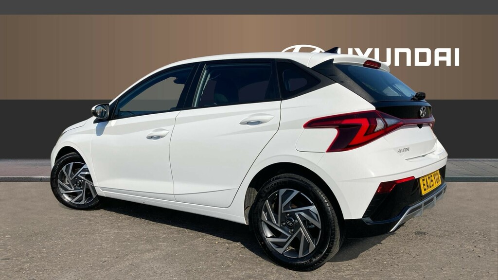 Hyundai I20 Advance White #2