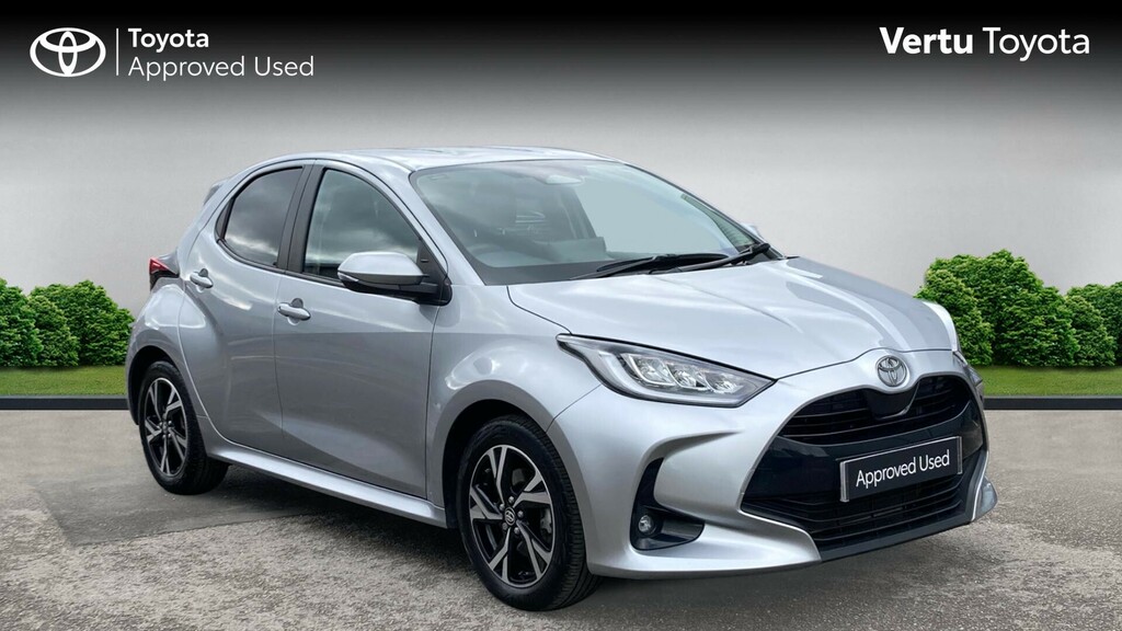 Toyota Yaris Design Silver