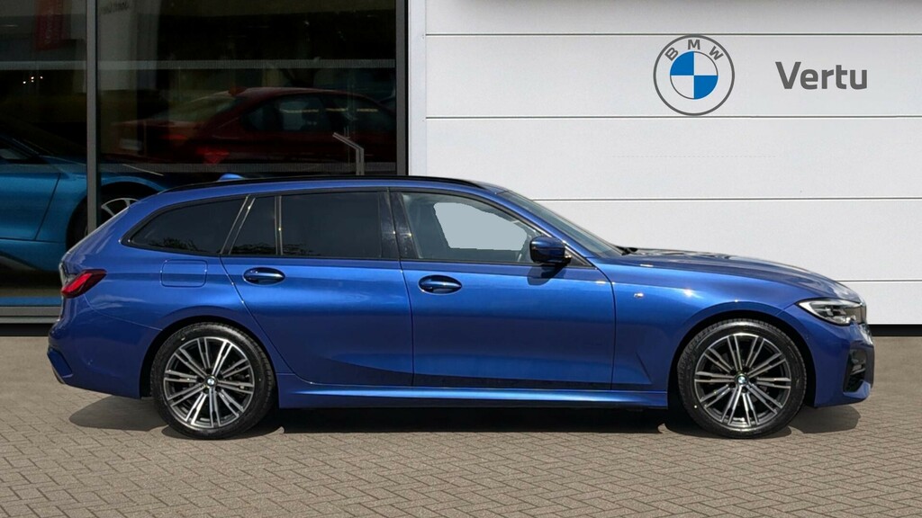 BMW 3 Series M Sport YO71DHZ Blue #3