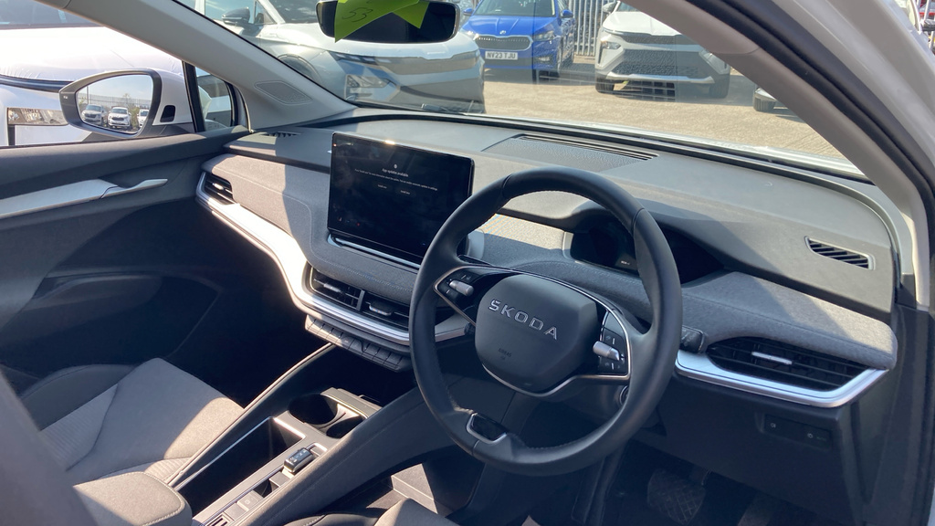 Skoda ENYAQ Se L GL25YLX White #6
