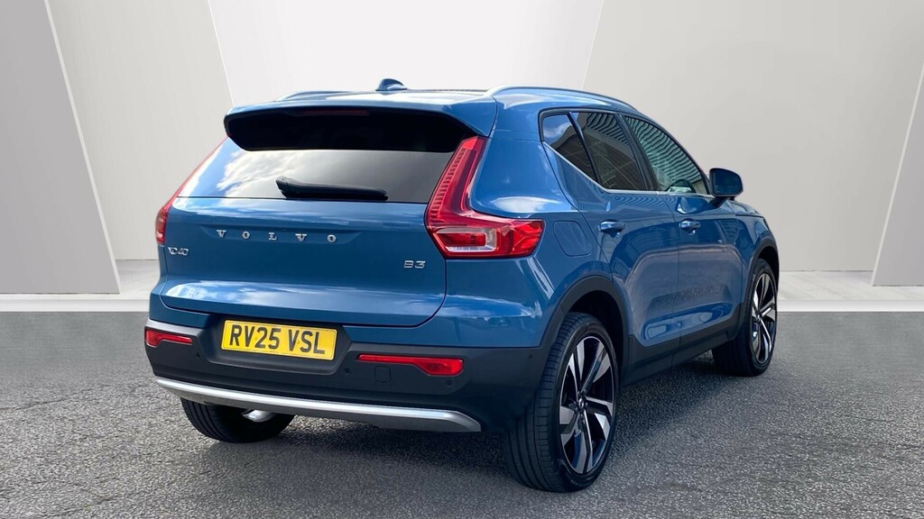 Volvo XC40 Ultra Blue #2