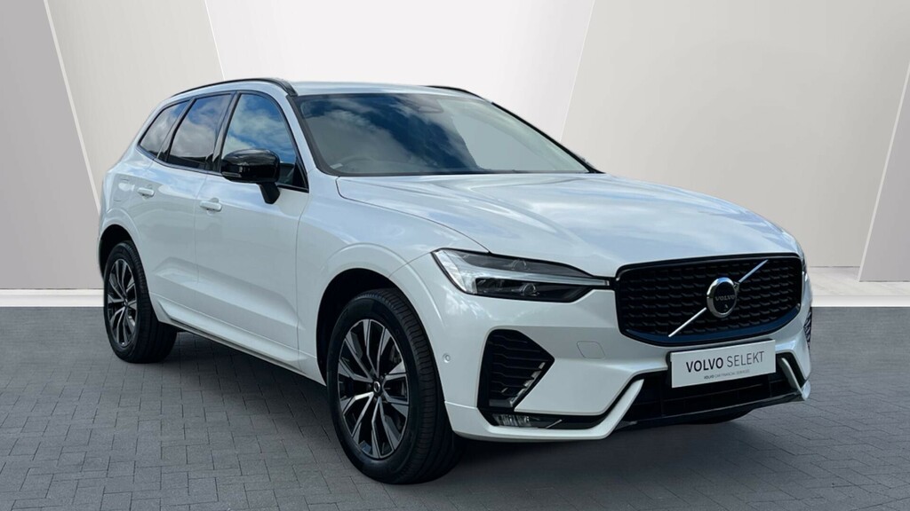 Volvo XC60 Plus White
