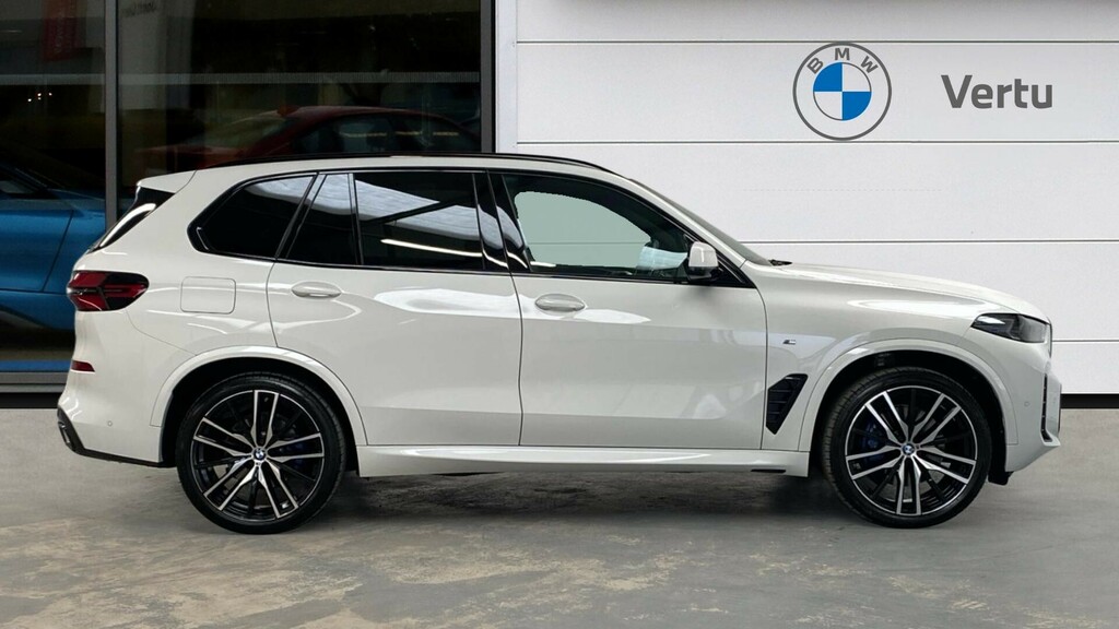 BMW X5 M M Sport White #3