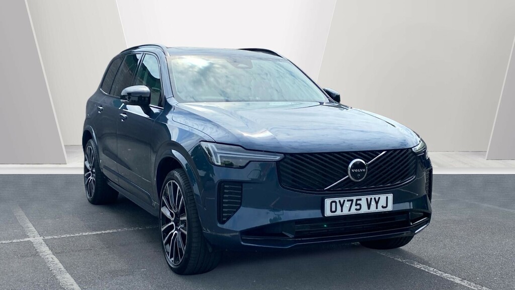 Volvo XC90 Ultra Blue