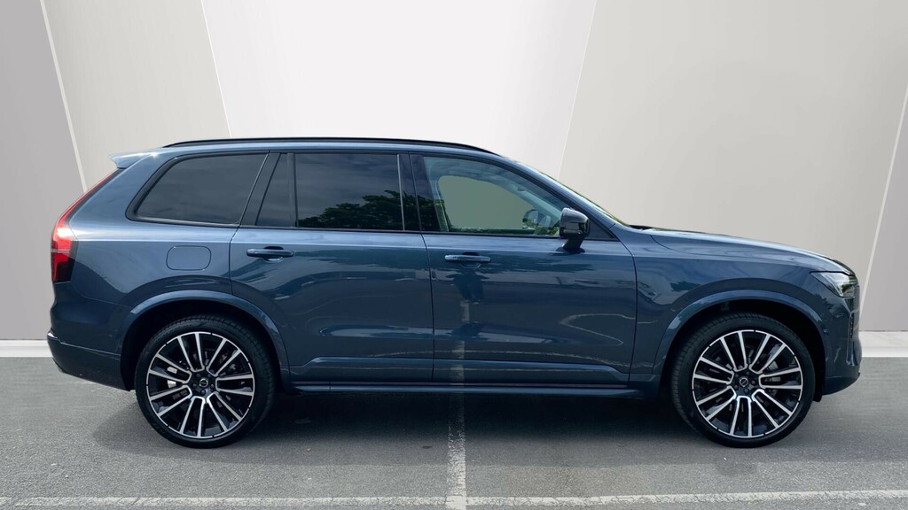 Volvo XC90 Ultra Blue #3