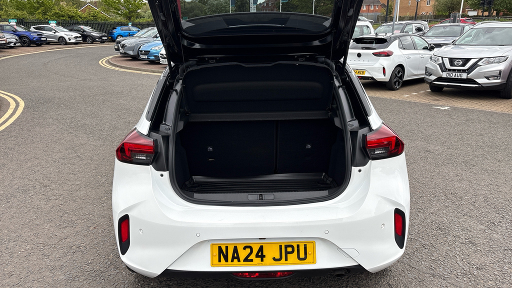Vauxhall Corsa Gs White #4
