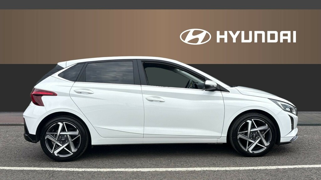Hyundai I20 Premium White #5