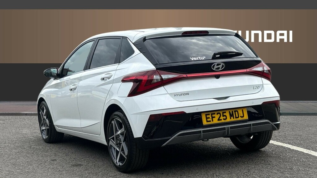 Hyundai I20 Premium White #2