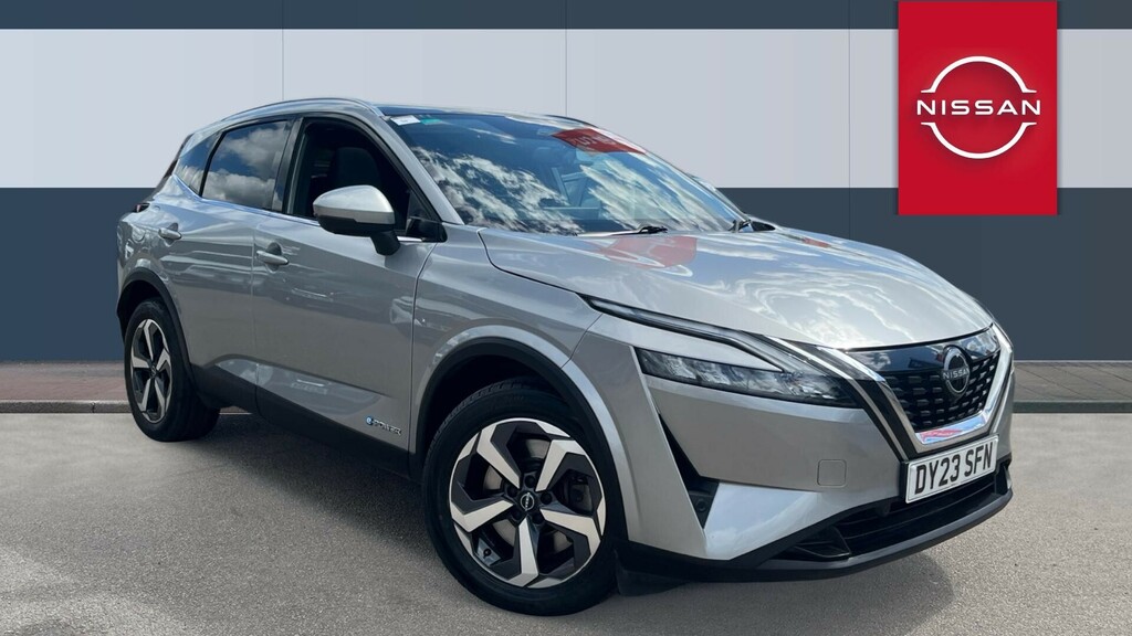 Nissan Qashqai N-connecta Silver