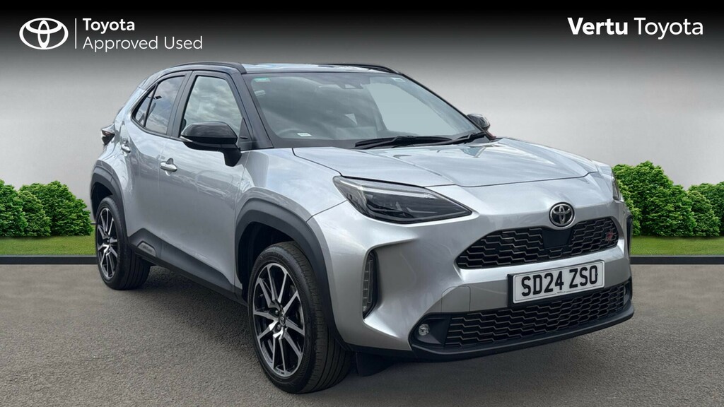 Toyota Yaris Cross Gr Sport Silver