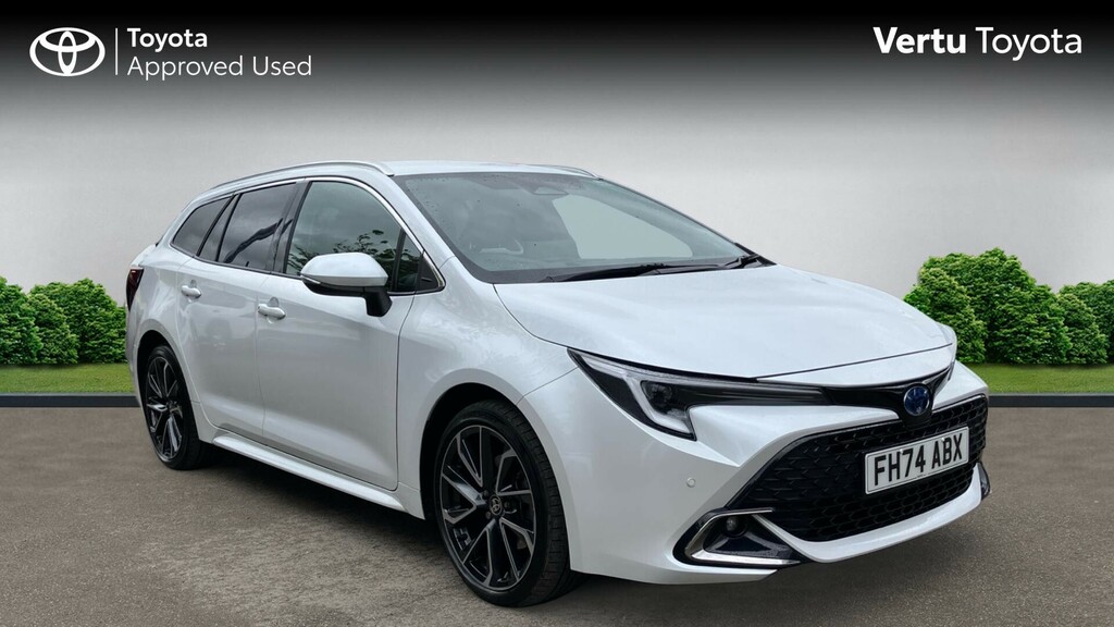 Toyota Corolla Excel White