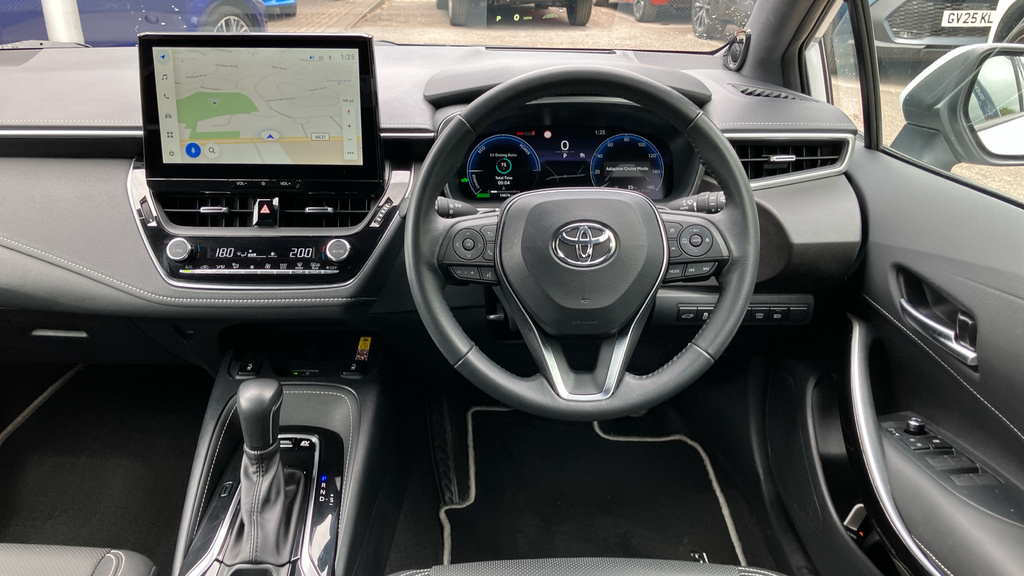 Toyota Corolla Excel White #6