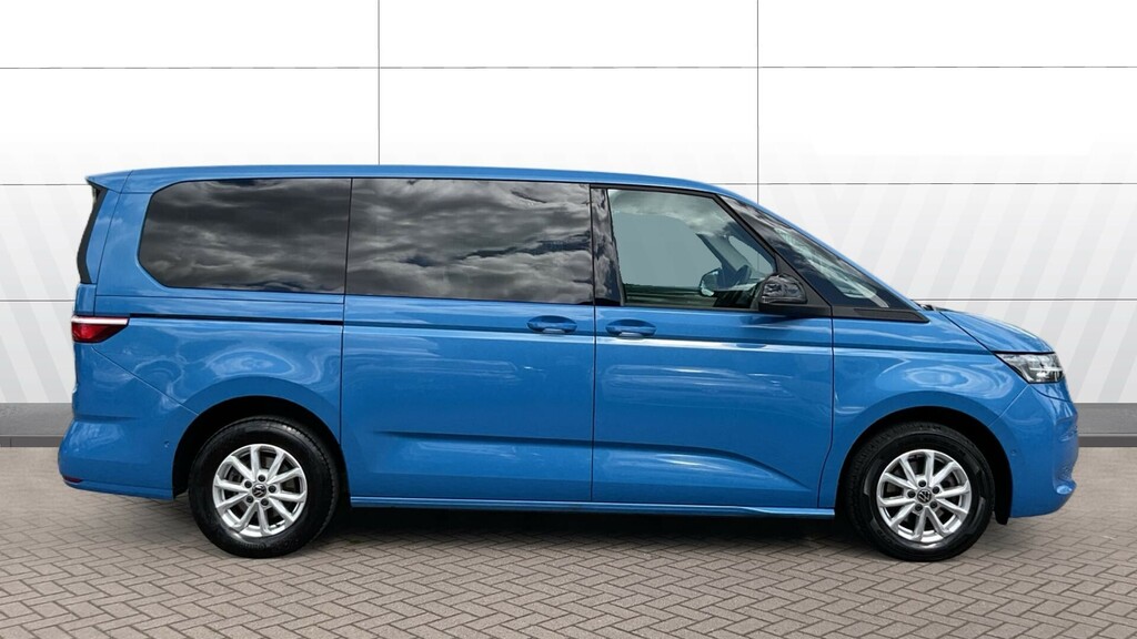Volkswagen Multivan Life Blue #4