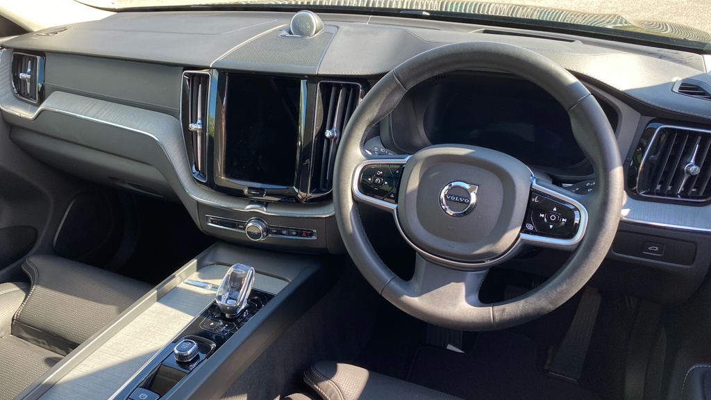 Volvo XC60 Ultra RV25THF Black #4