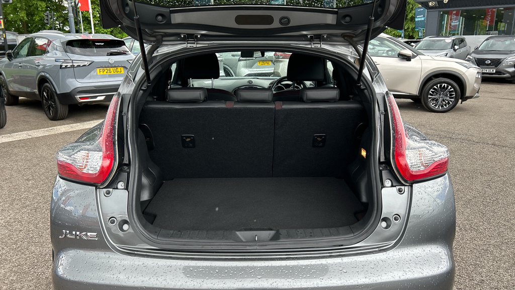 Nissan Juke N-connecta Grey #4