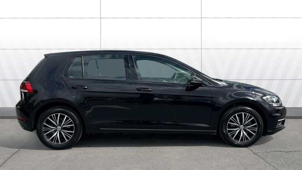 Volkswagen Golf Se FG17PWJ Black #5