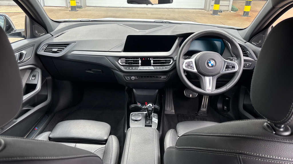 BMW 1 Series M Sport ND20AUX White #4