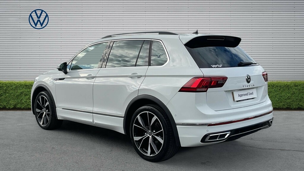 Volkswagen Tiguan R-line DF72UMM White #3