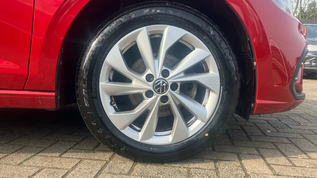 Volkswagen Polo Style Red #5