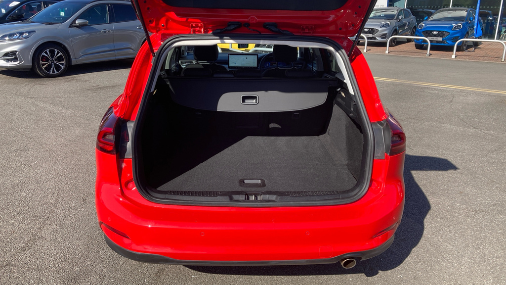 Ford Focus Titanium X KM23DJE Red #4