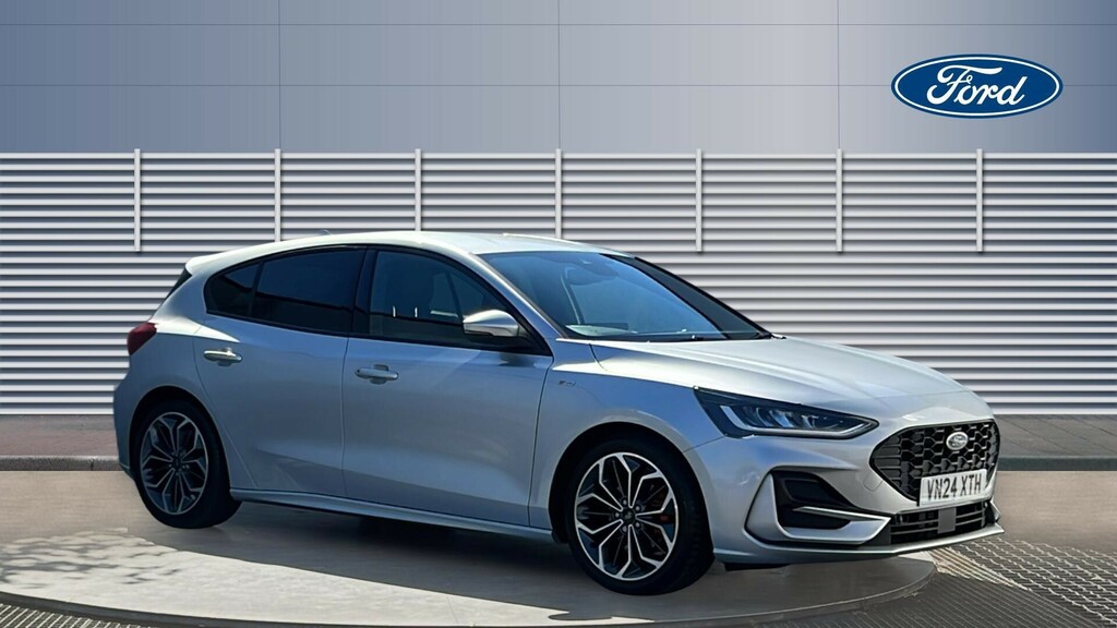 Ford Focus St-line X Silver