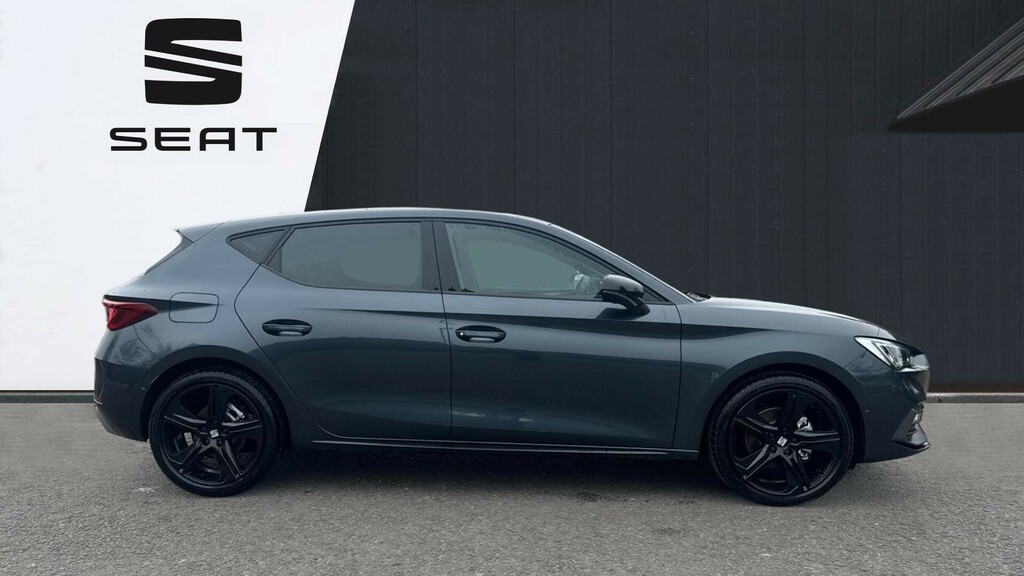 Seat Leon Fr Black Edition FJ26YKW Grey #4