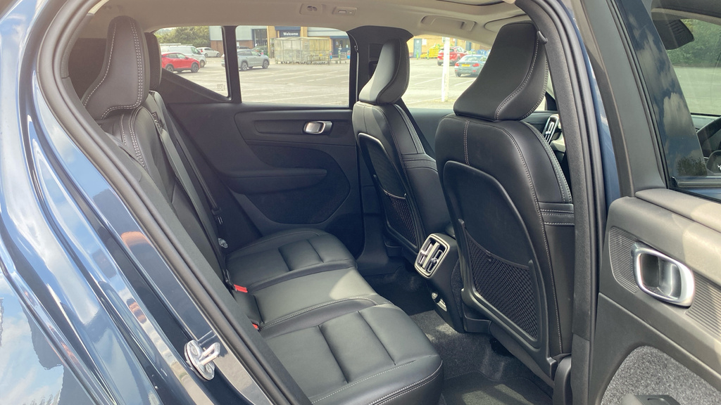 Volvo XC40 Ultra WV26XAF Blue #6