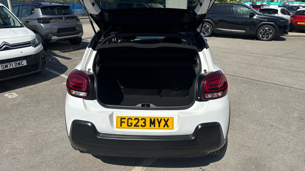 Citroen C3 C-series Edition FG23MYX White #4