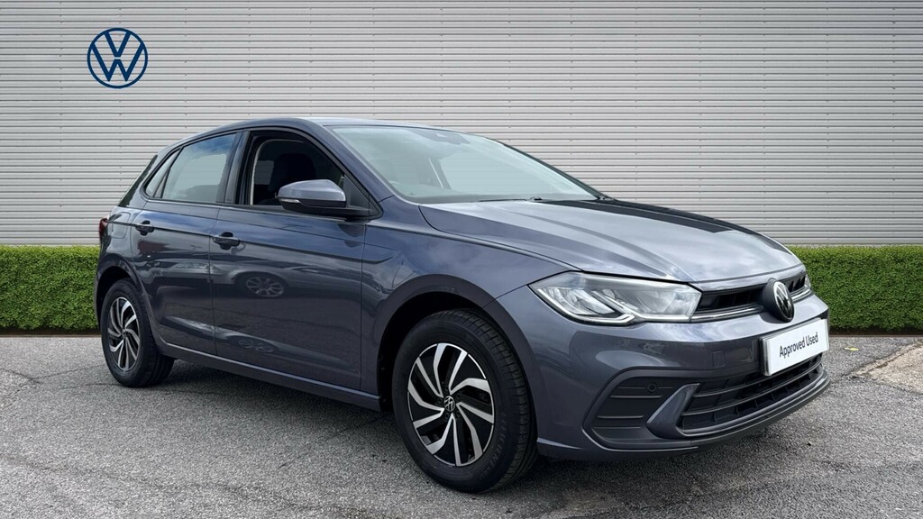 Volkswagen Polo Life Grey