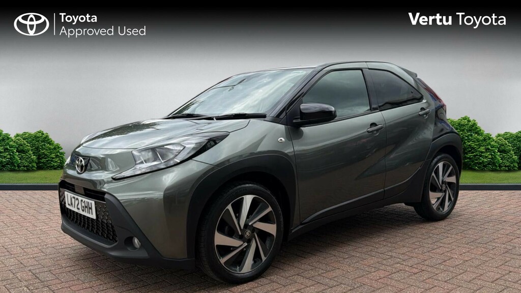 Toyota Aygo X Edge Green #3