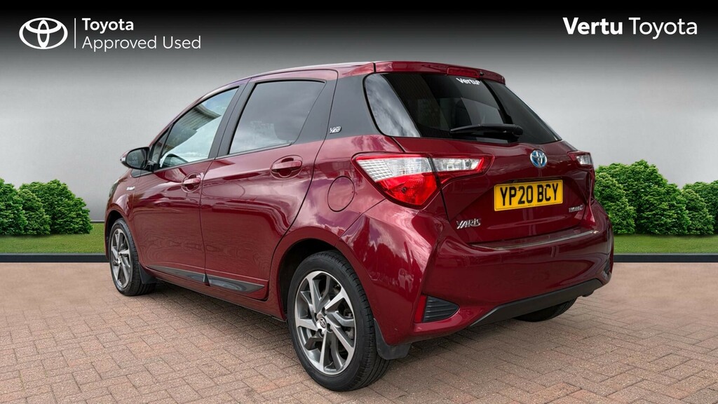 Toyota Yaris Y20 Red #4
