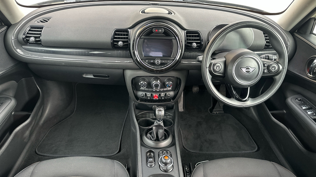 Mini Clubman Cooper Classic DY70EVT White #4