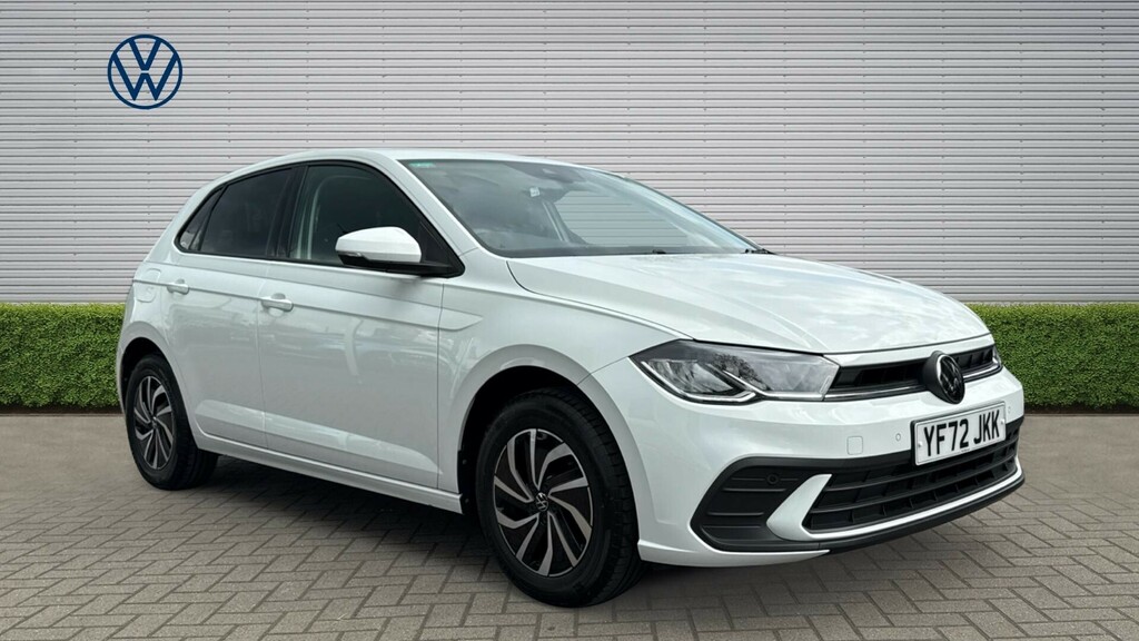 Volkswagen Polo Life White