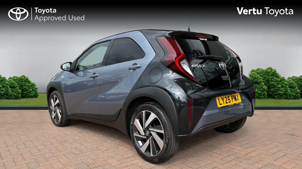 Toyota Aygo X Edge Grey #4