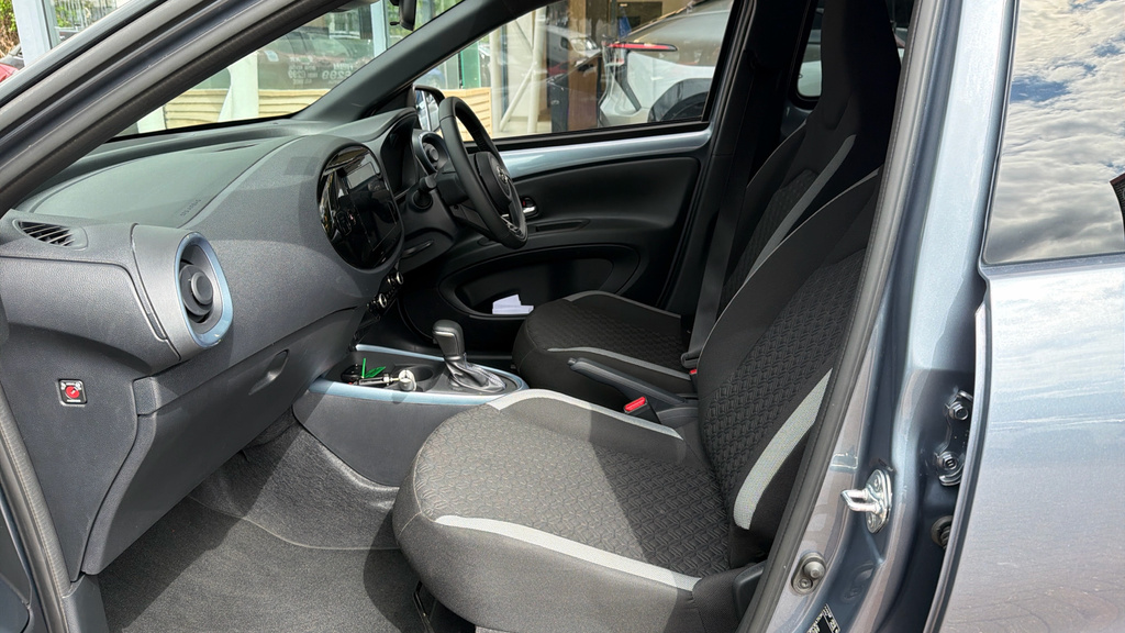 Toyota Aygo X Edge Grey #5