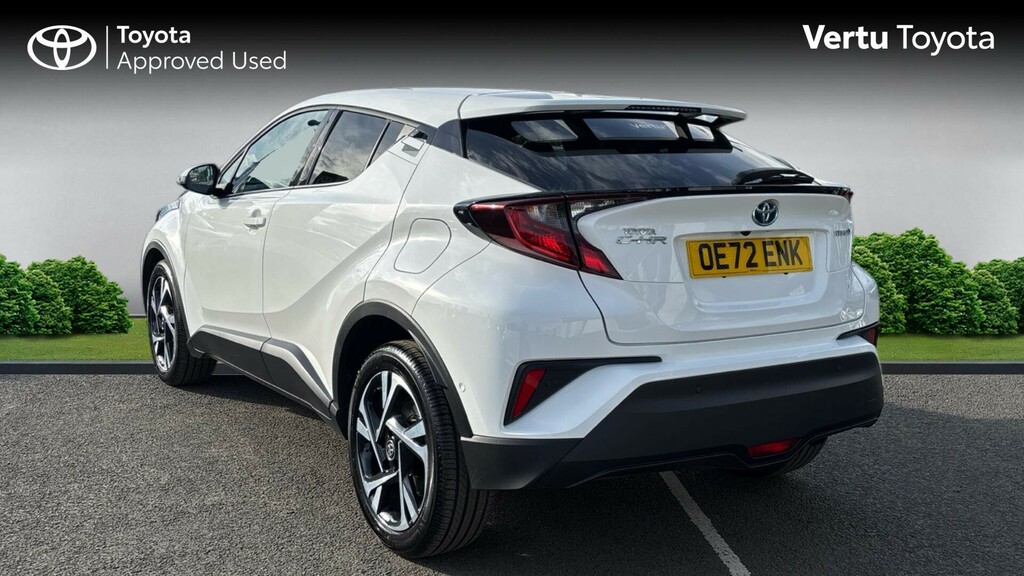 Toyota C-Hr Design White #4